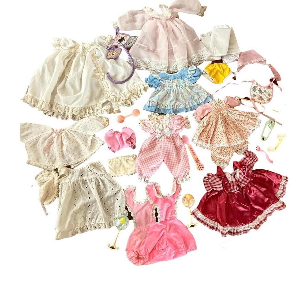 35 Piece Vintage Baby Doll Clothes Nursery Accessories Lot Romper Dress Linens